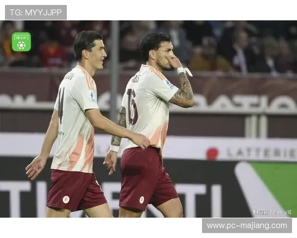 球迷投掷物品遭罚,帕尔马与莱切被处以罚款 球迷投掷物品遭罚,帕尔马与莱切被处以罚款